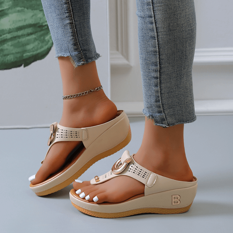 Bella Comfort – Sandália semi ortopédica confortável para mulher
