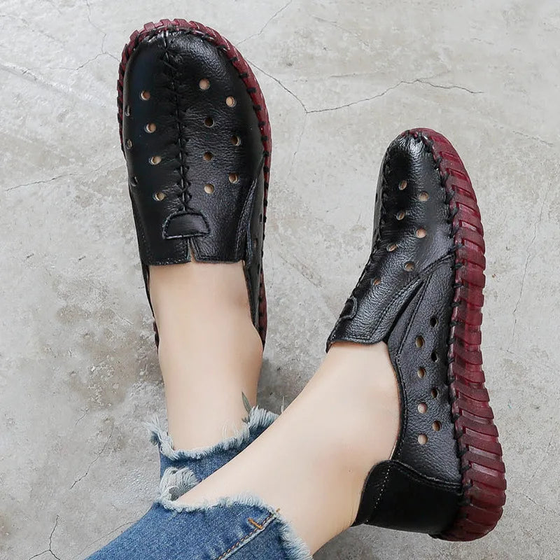 SoftAura – Sapatos em couro genuíno perfurado para mulher