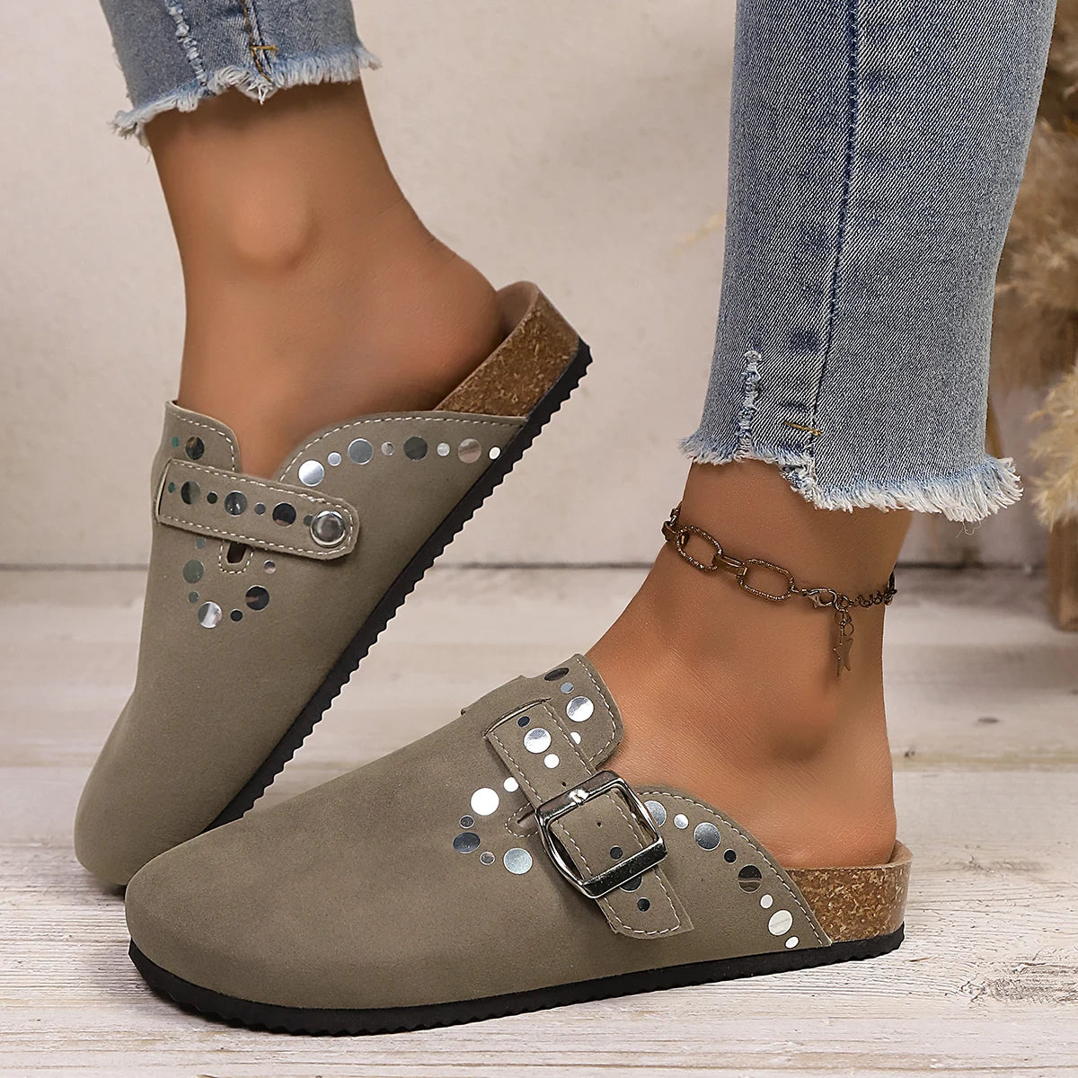 Valentina Suede - Mules Elegantes em Camurça Natural