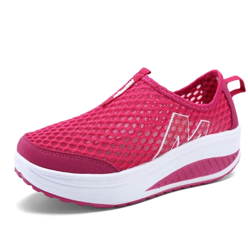 CloudEase Slip – Sapatos respiráveis slip-on para mulher