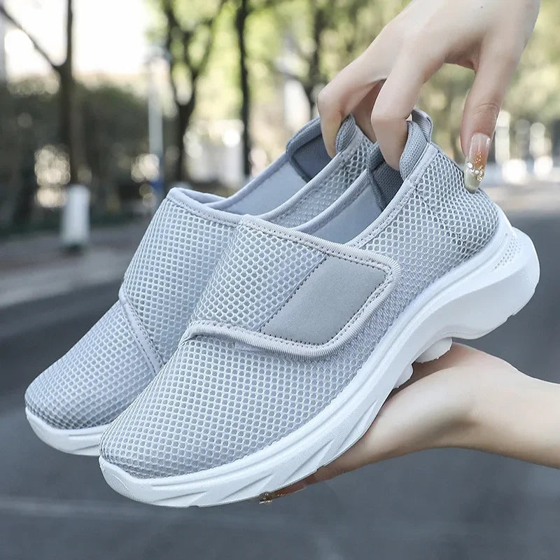 OrthoEase Comfort – Sapatos Ortopédicos Barefoot com Velcro