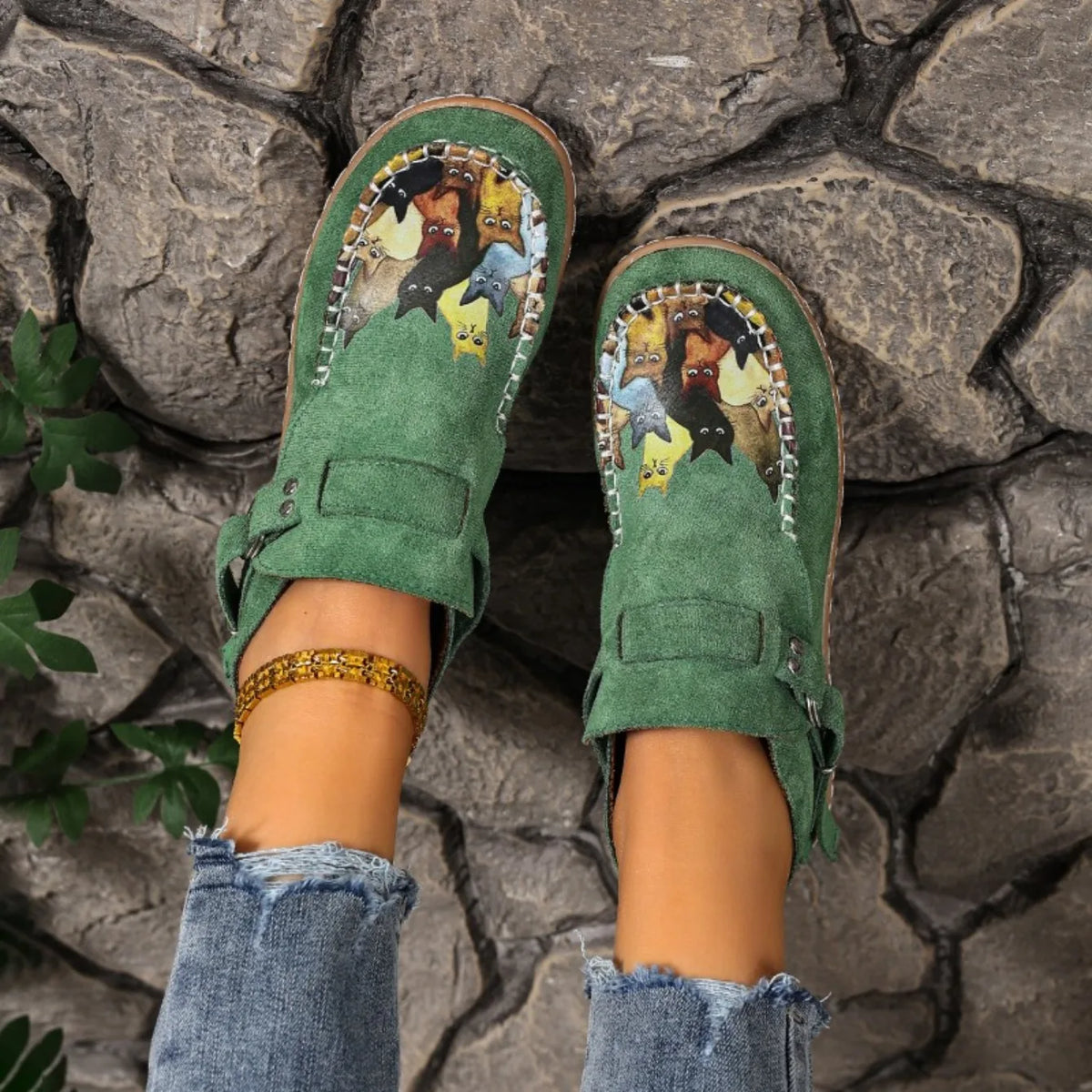 CAT - Botas Barefoot Femininas de Cano Curto com Fivela e Estilo Boho