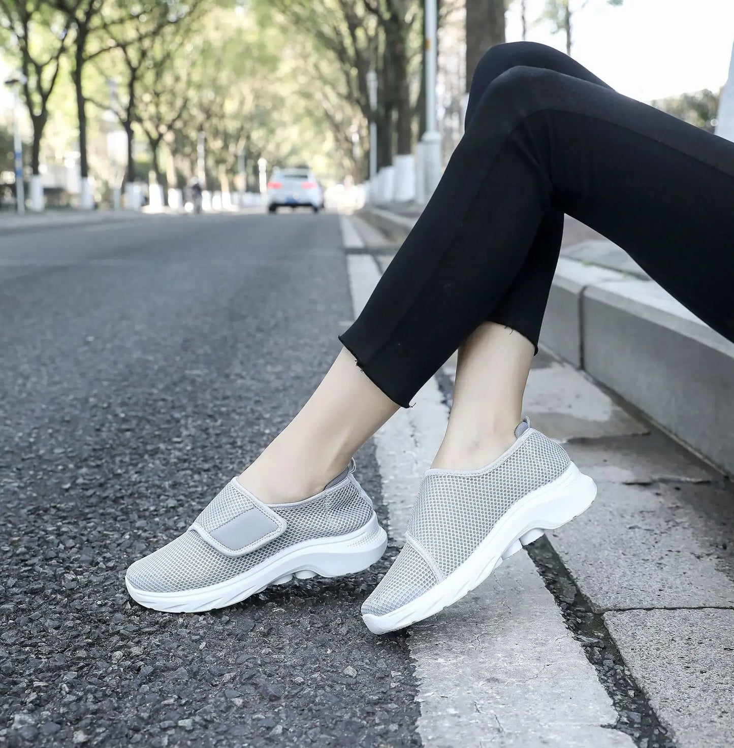 OrthoEase Comfort – Sapatos Ortopédicos Barefoot com Velcro