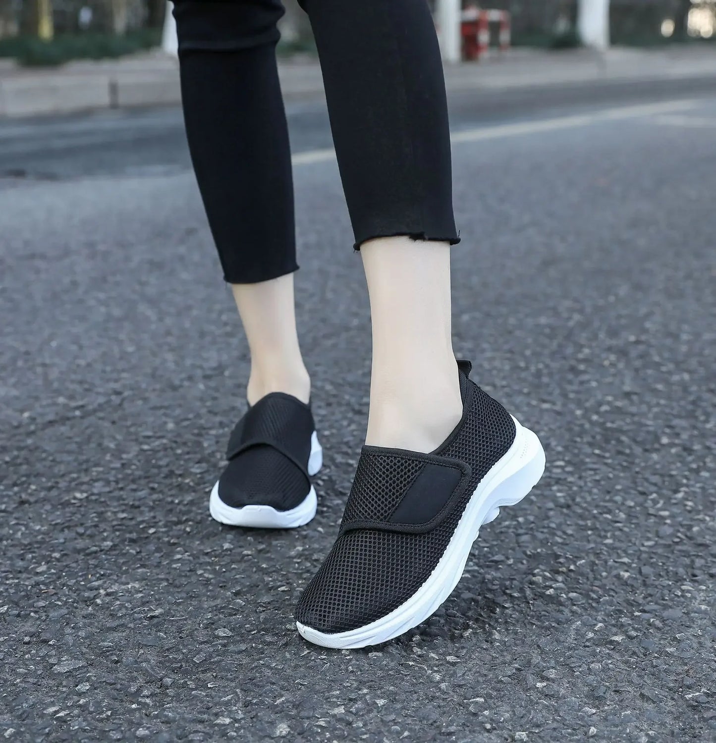OrthoEase Comfort – Sapatos Ortopédicos Barefoot com Velcro