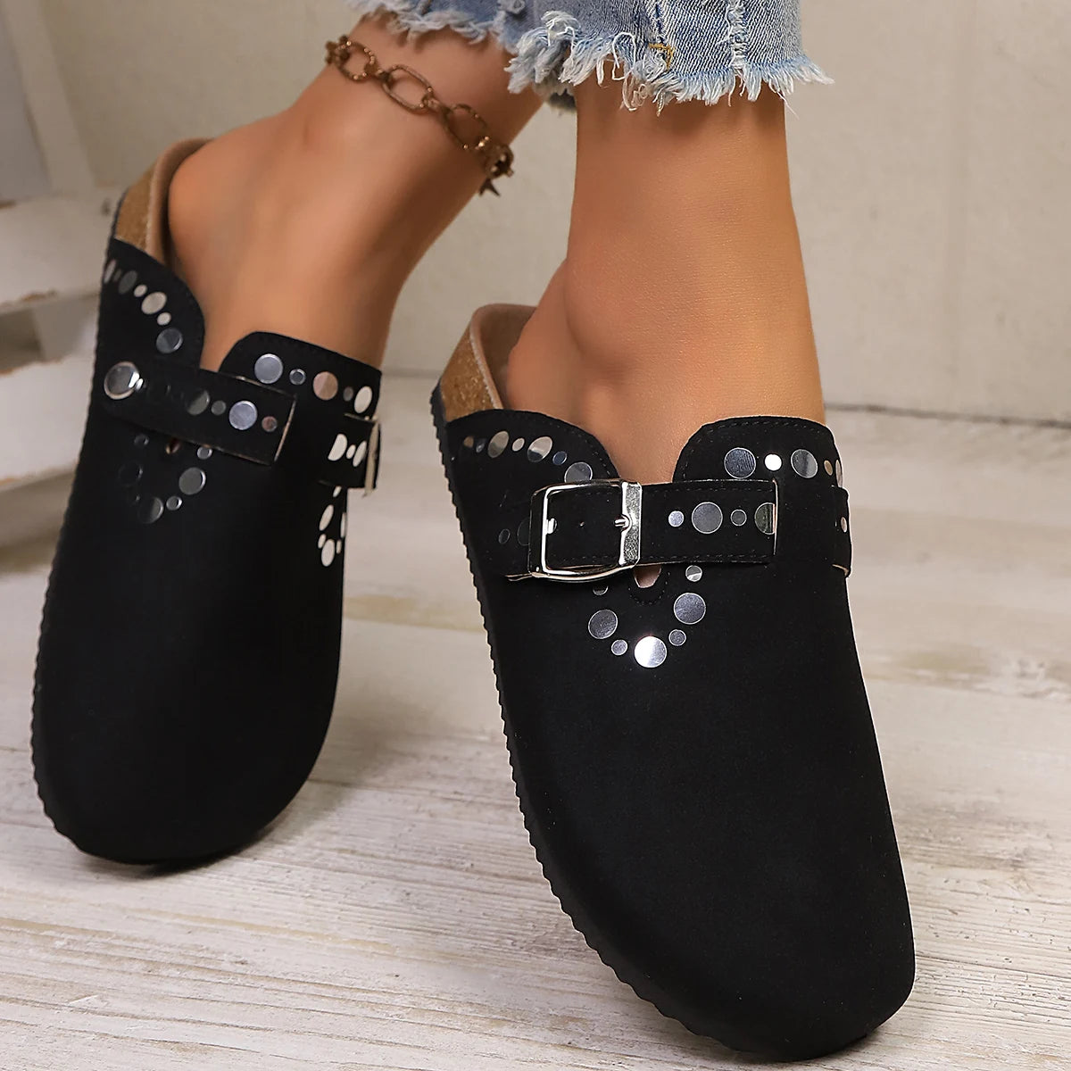 Valentina Suede - Mules Elegantes em Camurça Natural