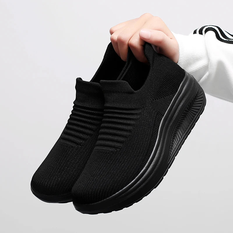 AirStep Flow – Ténis Slip-On Plataforma Respiráveis