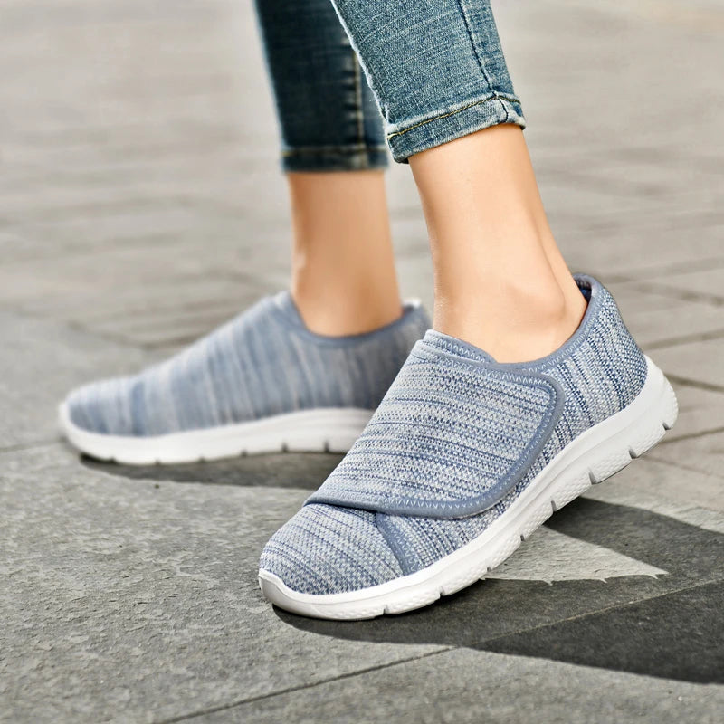 OrthoFlex WideCare - Sapatos Ortopédicos Senhora Pé Largo Ajustáveis com Velcro